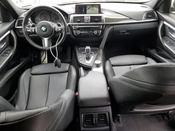 WBA8B9C57JEE81765 2018 BMW 3ER - Image 8