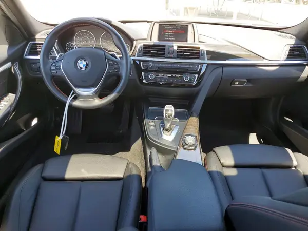 WBA8B9C57JEE82186 2018 BMW 3ER - Image 8