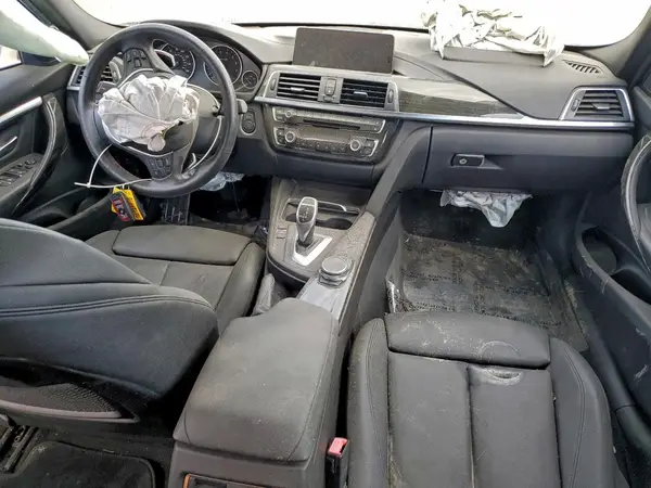 WBA8B9C57JEE83127 2018 BMW 3ER - Image 8