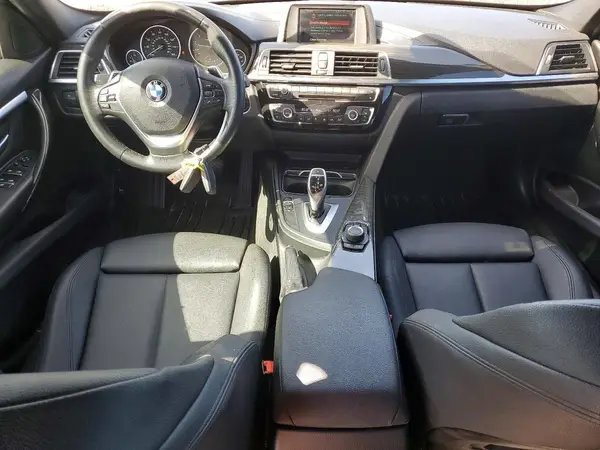 WBA8B9C58JEE81077 2018 BMW 3ER - Image 8