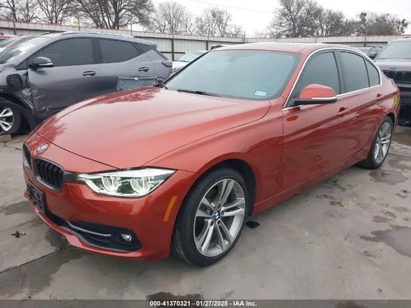 WBA8B9C58JEE82665 2018 BMW 3ER - Image 2