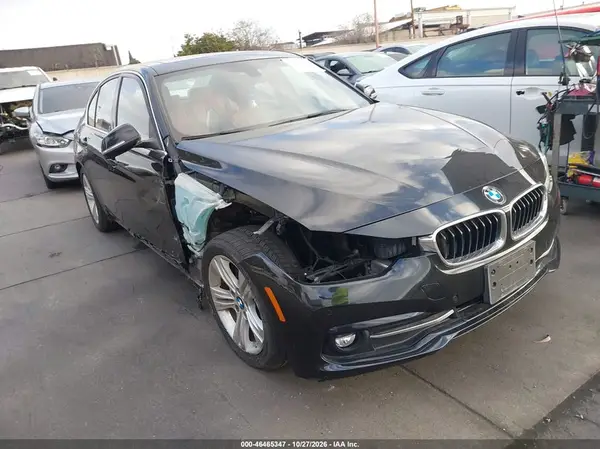 WBA8B9C58JK676675 2018 BMW 3ER - Image 1