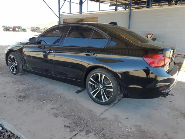 WBA8B9C58JK886340 2018 BMW 3ER - Image 2