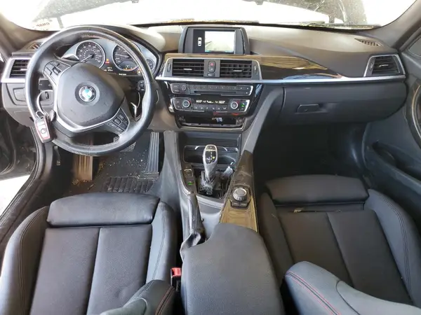 WBA8B9C58JK886340 2018 BMW 3ER - Image 8