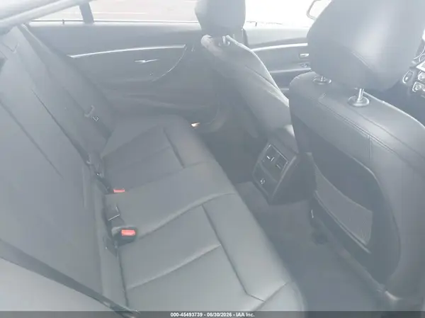 WBA8B9C59JEE82867 2018 BMW 3ER - Image 8