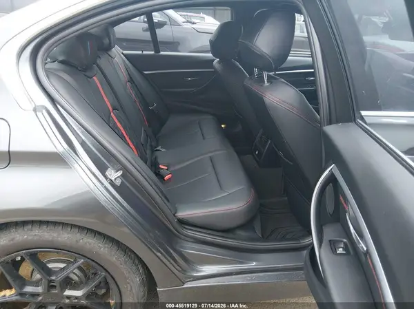 WBA8B9C59JK676832 2018 BMW 3ER - Image 8