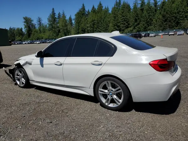 WBA8B9C5XHK676476 2017 BMW 3ER - Image 2