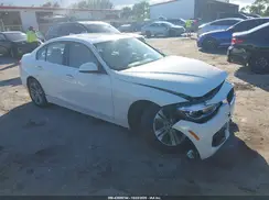 WBA8B9C5XJAE22247 2018 BMW 3ER