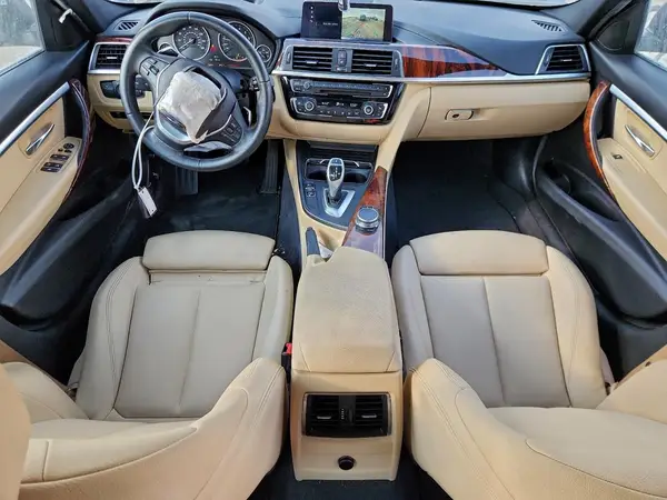 WBA8B9C5XJEE81145 2018 BMW 3ER - Image 8