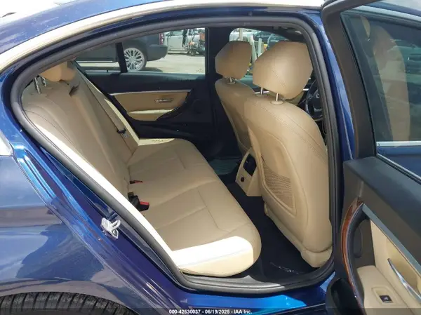 WBA8B9C5XJEE82523 2018 BMW 3ER - Image 8
