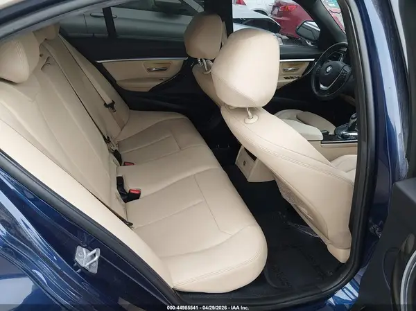 WBA8B9C5XJK677374 2018 BMW 3ER - Image 8