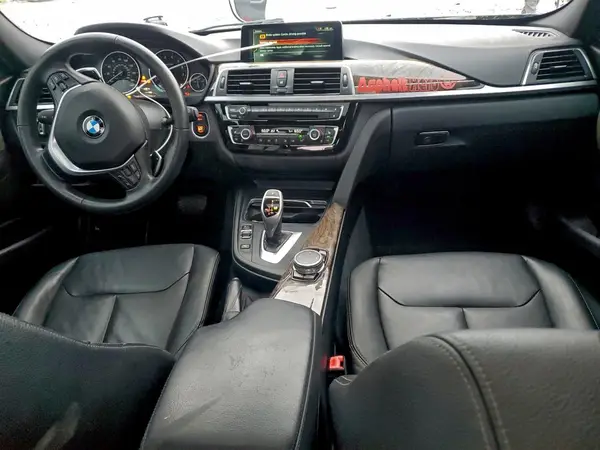 WBA8B9G30HNU52432 2017 BMW 3ER - Image 8