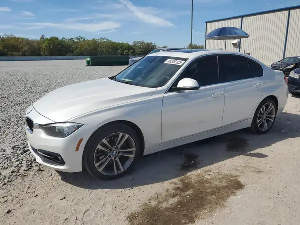 WBA8B9G30HNU54150 2017 BMW 3ER - Image 1