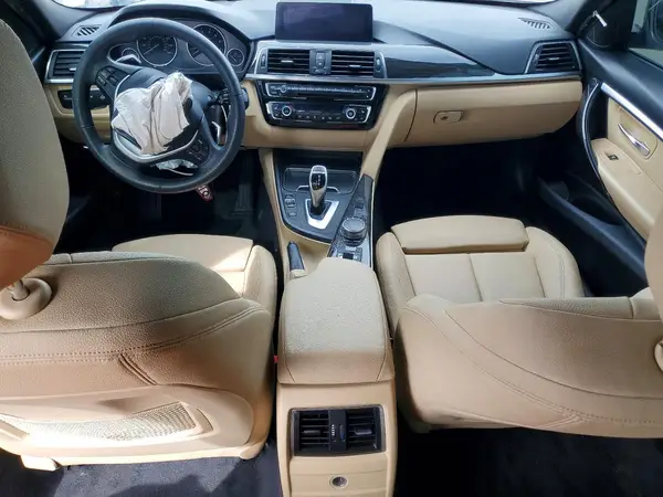 WBA8B9G30HNU55525 2017 BMW 3ER - Image 8