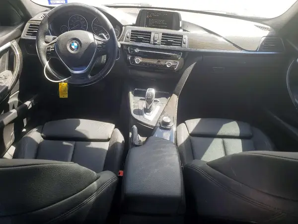 WBA8B9G30HNU56089 2017 BMW 3ER - Image 8