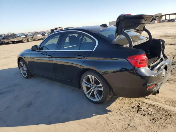 WBA8B9G31HNU53475 2017 BMW 3ER - Image 2