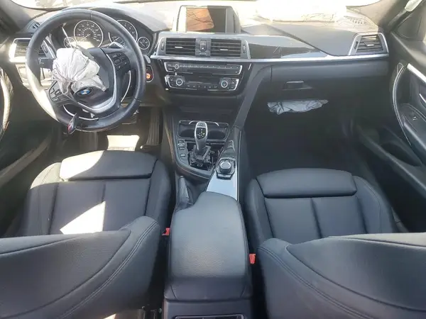 WBA8B9G31HNU57106 2017 BMW 3ER - Image 8