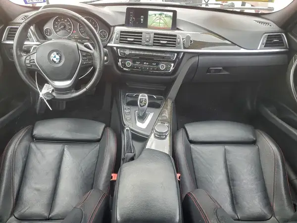 WBA8B9G32HNU52030 2017 BMW 3ER - Image 8
