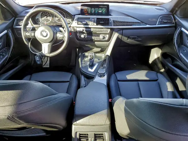 WBA8B9G33HNU52280 2017 BMW 3ER - Image 8