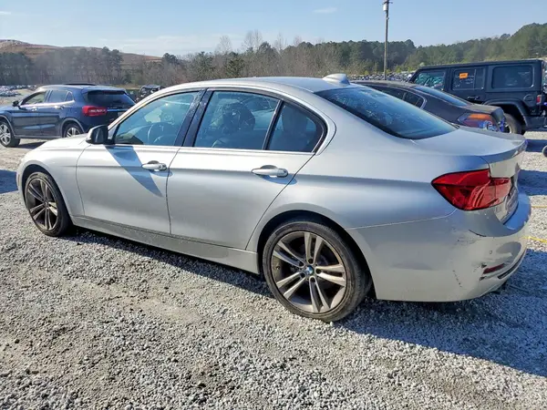 WBA8B9G33HNU52327 2017 BMW 3ER - Image 2