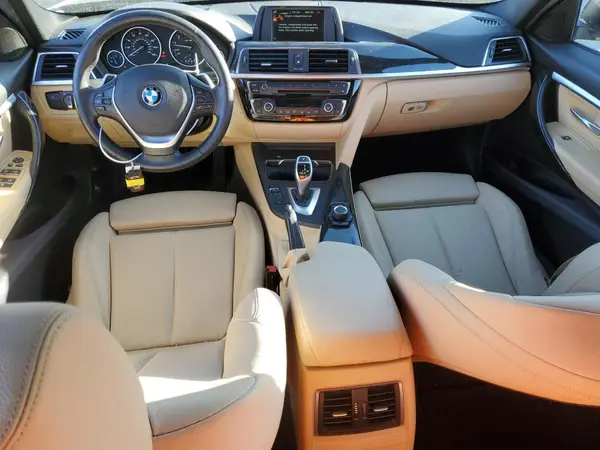WBA8B9G33HNU54952 2017 BMW 3ER - Image 8