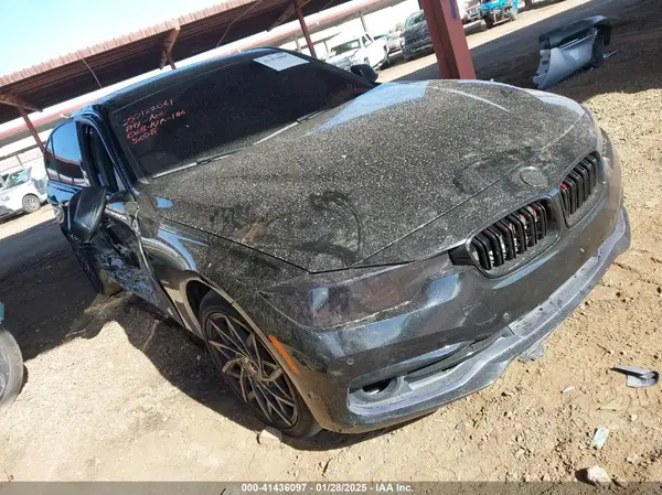 WBA8B9G33HNU55308 2017 BMW 3ER - Image 1
