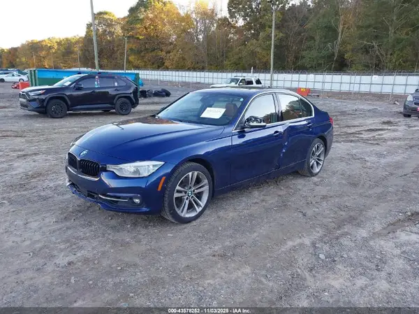 WBA8B9G33HNU55602 2017 BMW 3ER - Image 2