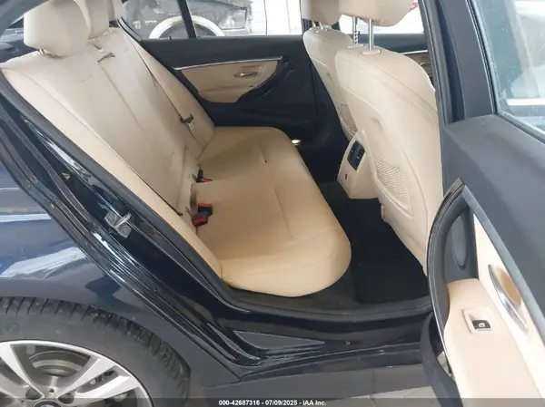 WBA8B9G33HNU56541 2017 BMW 3ER - Image 8