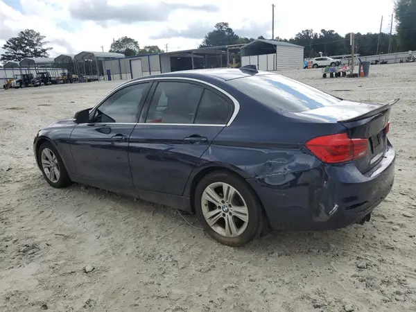 WBA8B9G34HNU53020 2017 BMW 3ER - Image 2