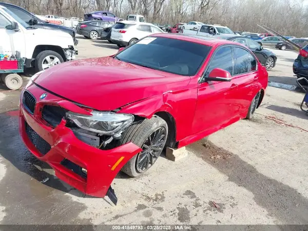 WBA8B9G34HNU56600 2017 BMW 3ER - Image 2