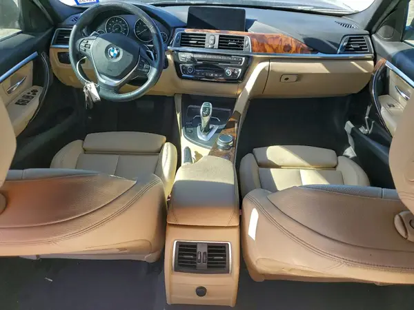 WBA8B9G34HNU56676 2017 BMW 3ER - Image 8