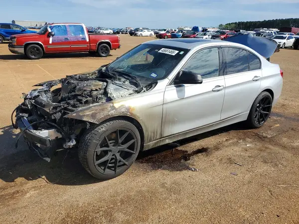 WBA8B9G35HNU55116 2017 BMW 3ER - Image 1