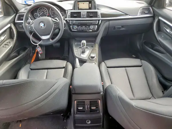 WBA8B9G35HNU55729 2017 BMW 3ER - Image 8