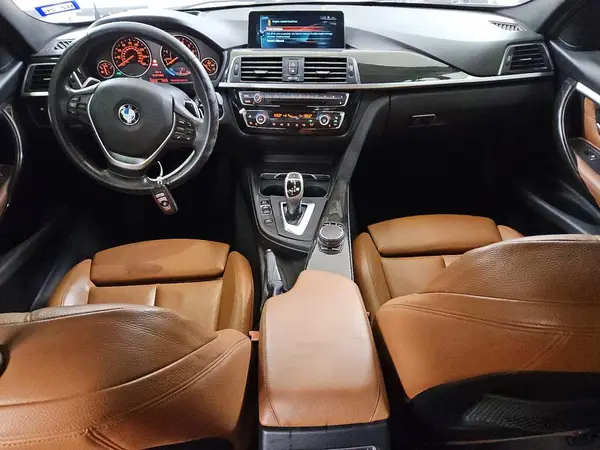 WBA8B9G35HNU56038 2017 BMW 3ER - Image 8