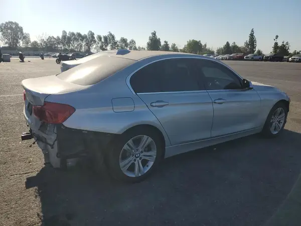 2017 BMW 3 Series COPART lot 70719675 auction photo 3