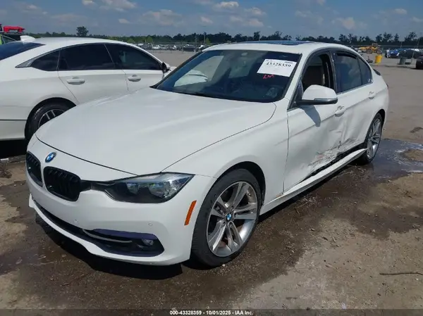 WBA8B9G35HNU57237 2017 BMW 3ER - Image 2