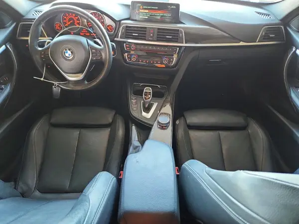 WBA8B9G36HNU52967 2017 BMW 3ER - Image 8