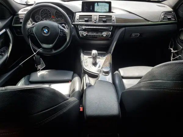 WBA8B9G36HNU53780 2017 BMW 3ER - Image 8
