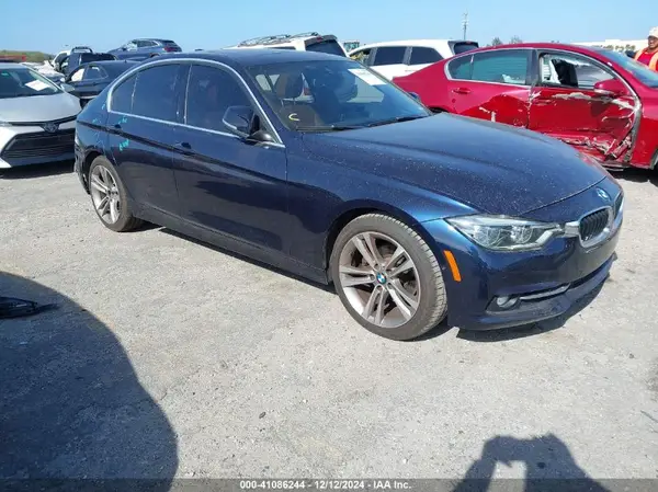 WBA8B9G36HNU55741 2017 BMW 3ER - Image 1