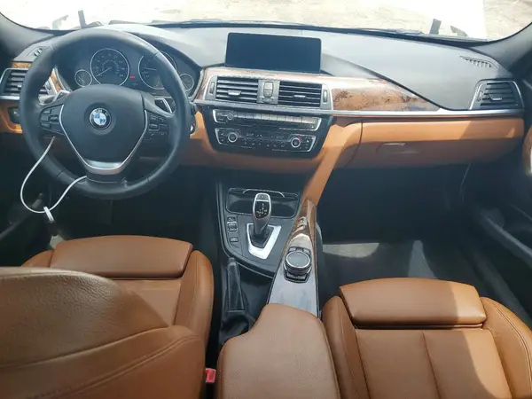 WBA8B9G37HNU52699 2017 BMW 3ER - Image 8
