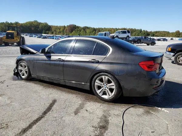 WBA8B9G37HNU54226 2017 BMW 3ER - Image 2