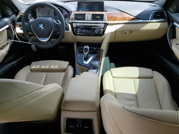 WBA8B9G37HNU54663 2017 BMW 3ER - Image 8