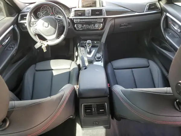 WBA8B9G37HNU56803 2017 BMW 3ER - Image 8