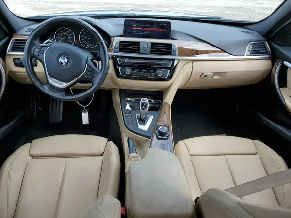 WBA8B9G38HNU53862 2017 BMW 3ER - Image 8