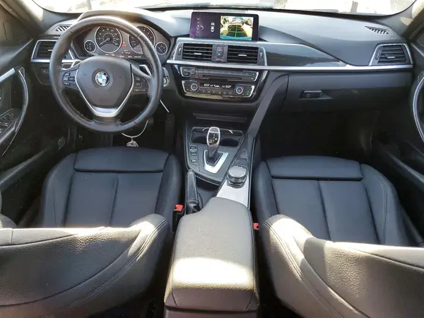 WBA8B9G38HNU55613 2017 BMW 3ER - Image 8