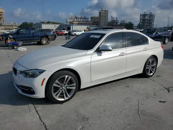 WBA8B9G38HNU55773 2017 BMW 3ER - Image 1