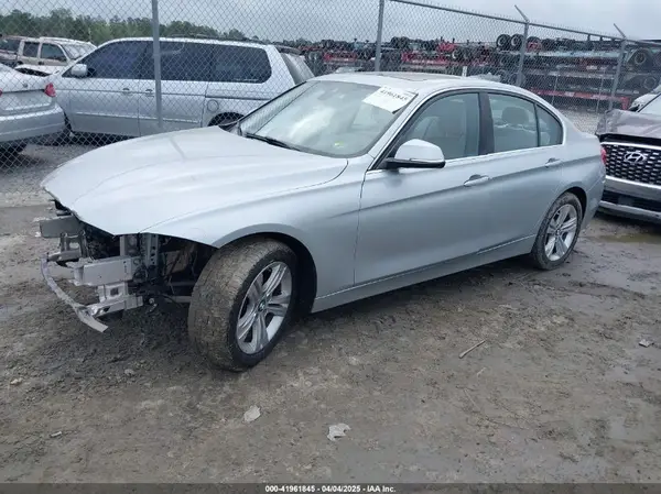 WBA8B9G38HNU56566 2017 BMW 3ER - Image 2