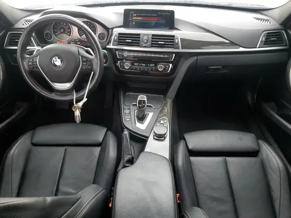 WBA8B9G39HNU52171 2017 BMW 3ER - Image 8