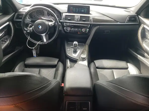 WBA8B9G39HNU52820 2017 BMW 3ER - Image 8