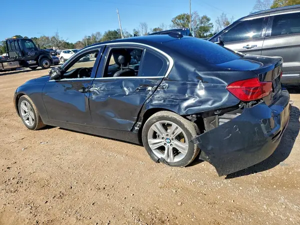 WBA8B9G39HNU53045 2017 BMW 3ER - Image 2